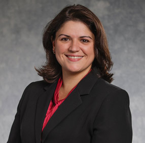 Por que devo gastar meu dinheiro com seguros? 1 DIANE CARDOSO - Partner